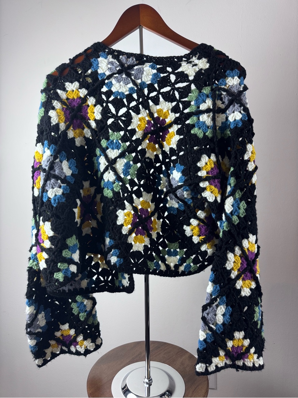 Elan Black Crochet Floral Open Cardigan with Multicolor Flowers - Picture 2 of 4